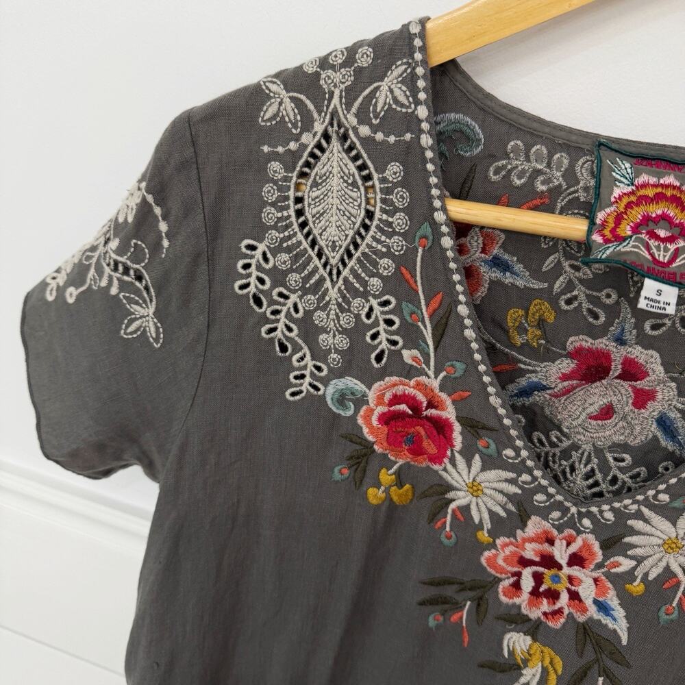 Women’s Johnny Was Assa Linen Draped Tunic Gray Embroidered Floral Small S - Picture 4 of 9